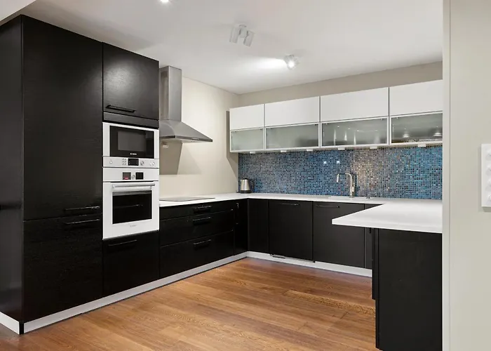 Cozy Elegant 2bedroom W/parking And View 아파트 트롬쇠