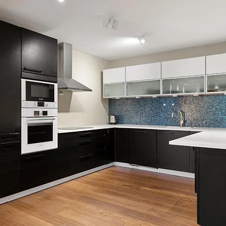 Cozy Elegant 2bedroom W/parking And View Lägenhet Tromsø