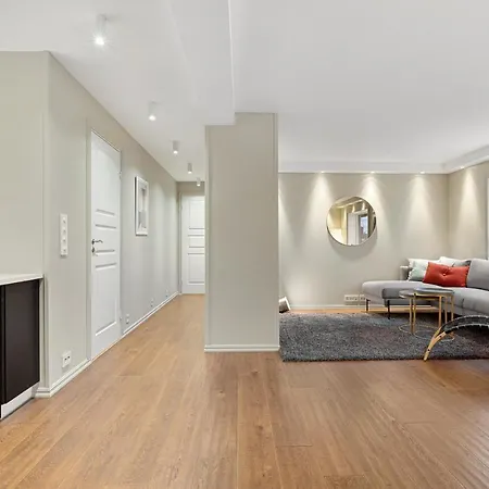 Cozy Elegant 2bedroom W/parking And View Lägenhet *