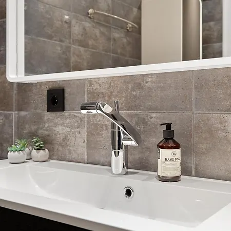 Cozy Elegant 2bedroom W/parking And View Lägenhet Tromsø